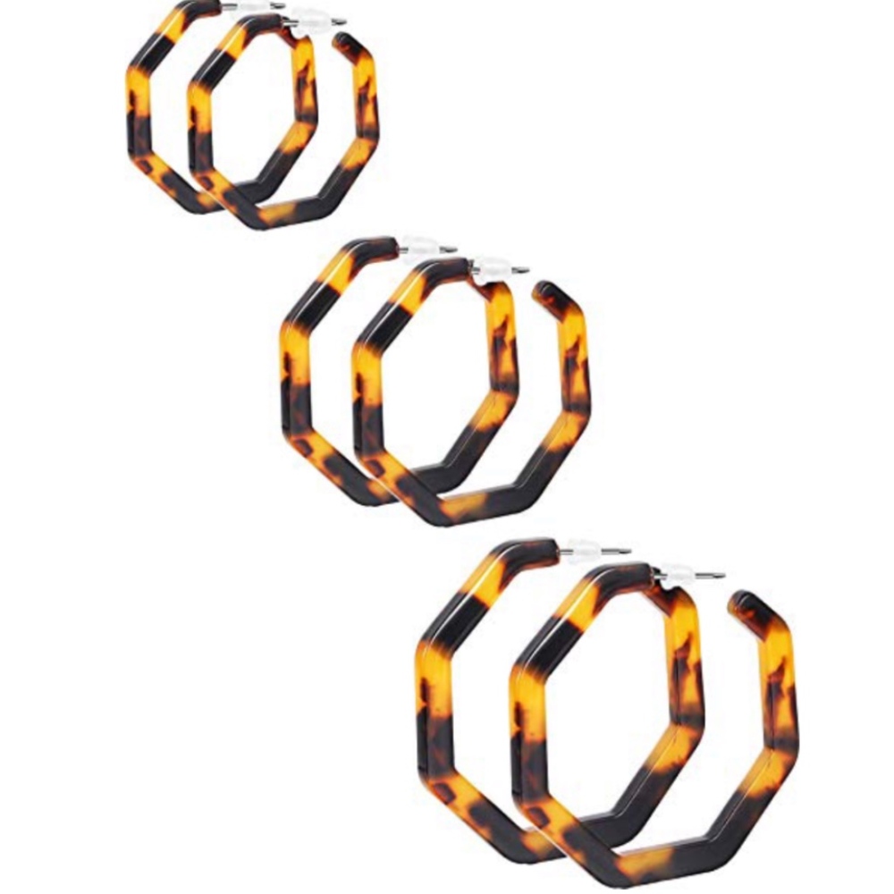 2/$20 BOGO BaubleBar Style Tortoise Hoop Earrings - Picture 3 of 5